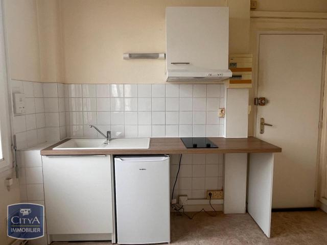 Location Appartement 2 pièces 27m² NIORT 79000