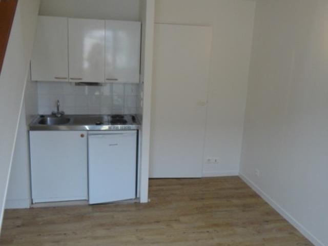 Location Appartement 2 pièces 27m² TOURS 37100