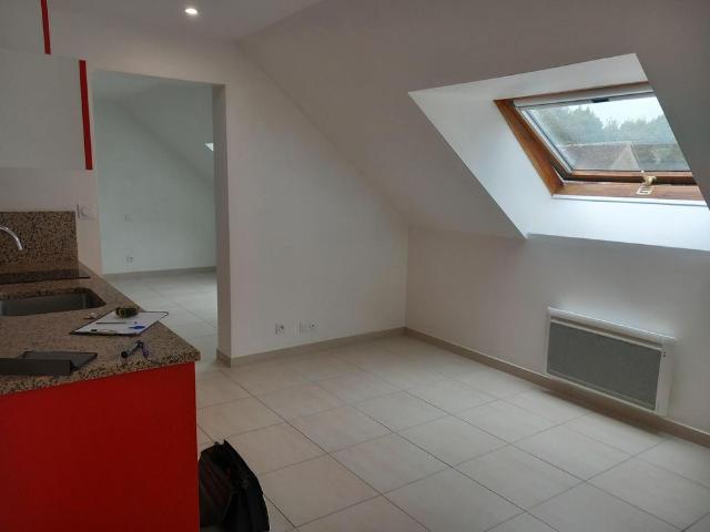 Location Appartement 2 pièces 27m² VILLENEUVE L ARCHEVEQUE 89190