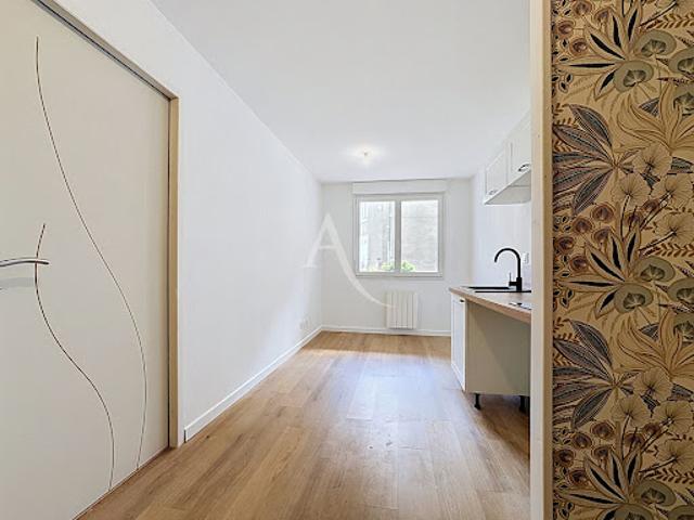 Location Appartement 2 pièces 24.88 m2 Laval