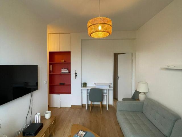 Location appartement 2 pièces, 24.18m², Paris 14