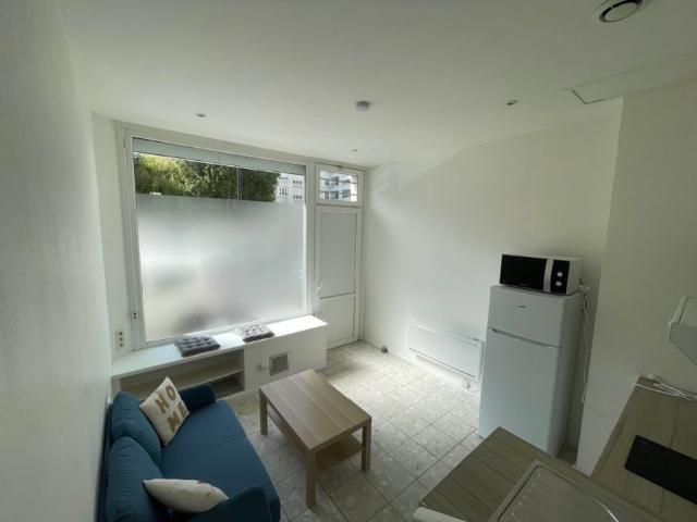 Location Appartement 2 pièces 24m²