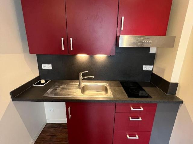 Location Appartement 2 pièces 24m² CLERMONT FERRAND 63000