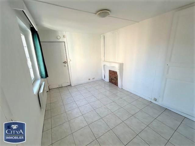 Location Appartement 2 pièces 24m² CLERMONT FERRAND 63000