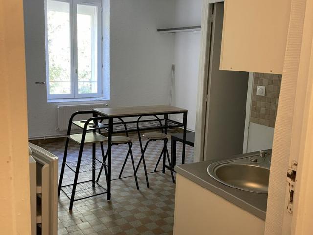 Location Appartement 2 pièces 24m² GIEN 45500