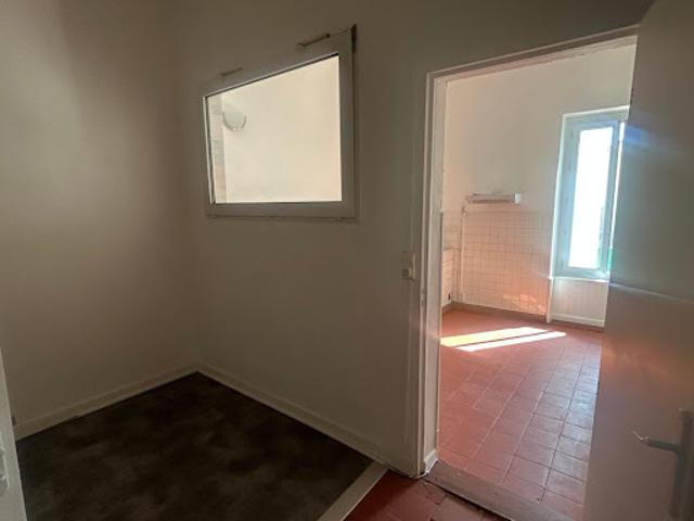Location Appartement 2 pièces 25.53 m2 Nimes