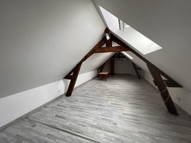 Location appartement 2 pièces, 25.50m², Neuville aux Bois