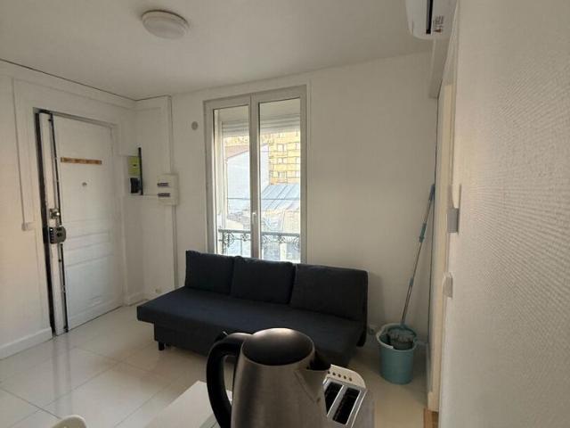 Location appartement 2 pièces, 25.77m², Aubervilliers