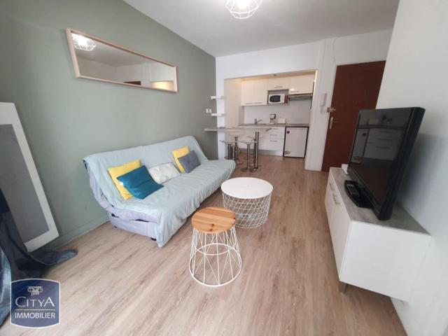 Location Appartement 2 pièces 25m² LA ROCHELLE 17000
