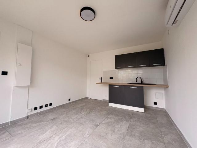 Location appartement 2 pièces, 26.02m², Menucourt