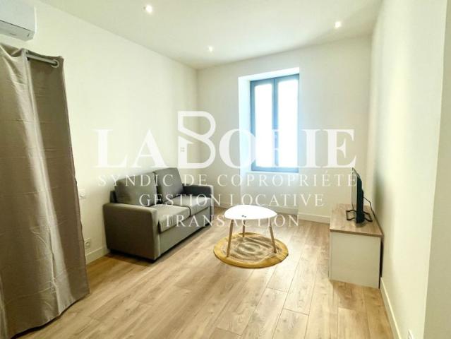 Location Appartement 2 pièces 26m² BAGNOLS SUR CEZE 30200
