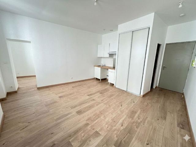 Location appartement 2 pièces, 28.55m², Narbonne