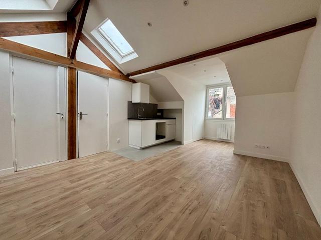 Location appartement 2 pièces, 28.80m², Conflans Sainte Honorine