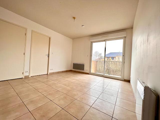 Location Appartement 2 pièces 28.84 m2 Sévérac le Château