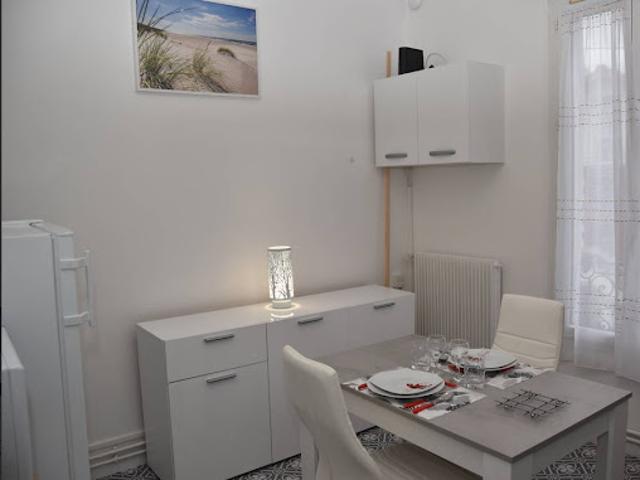 Location Appartement 2 pièces 28 m2 Le Blanc Mesnil