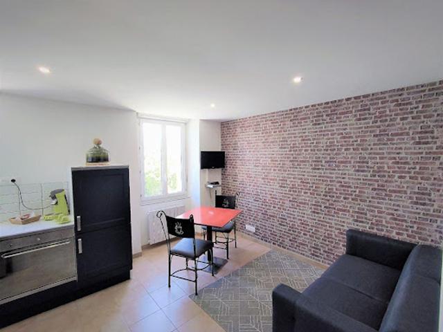 Location Appartement 2 pièces 28 m2 Mezel