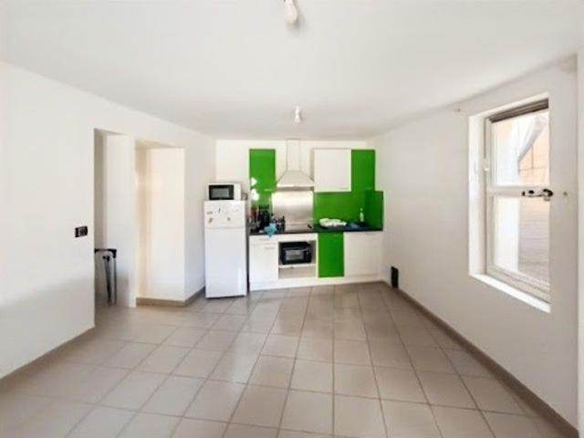 Location Appartement 2 pièces 28 m2 Nimes