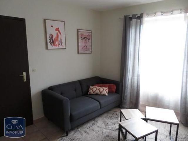 Location Appartement 2 pièces 28m² CARCASSONNE 11000