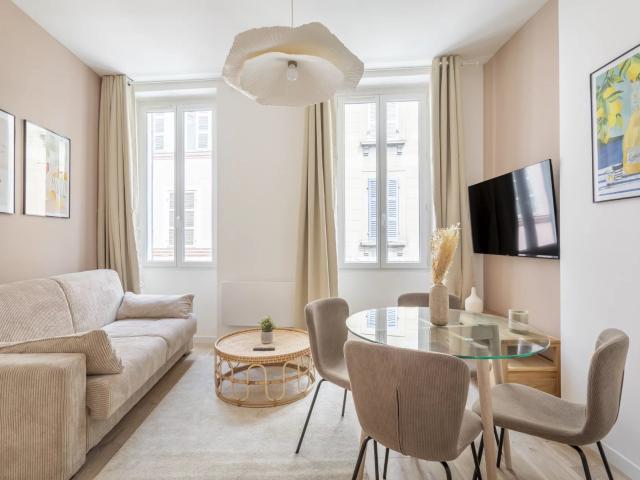 Location Appartement 2 pièces 28m² MARSEILLE 5ème