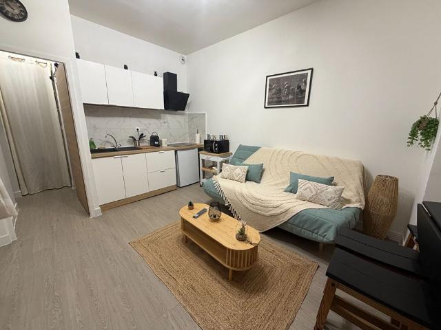 Location Appartement 2 pièces 28m² NIMES 30000