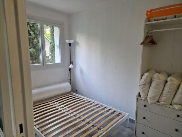 Location Appartement 2 pièces 28m² ST MANDRIER SUR MER 83430