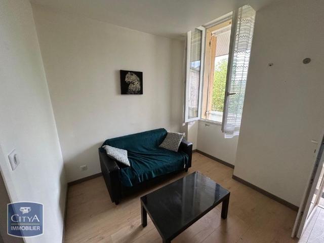 Location Appartement 2 pièces 28m² PERIGUEUX 24000