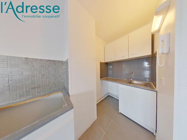 Location appartement 2 pièces, 29.72m², Garges lès Gonesse