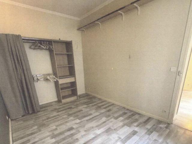 Location appartement 2 pièces 29 m² Paris 10E