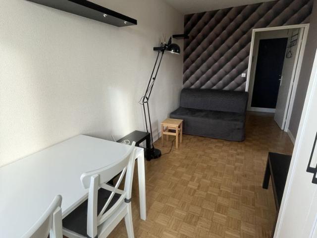 Location Appartement 2 pièces 29m² TOURS 37000