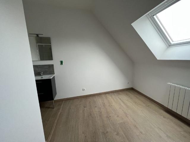 Location appartement 2 pièces, 33.43m², Janville
