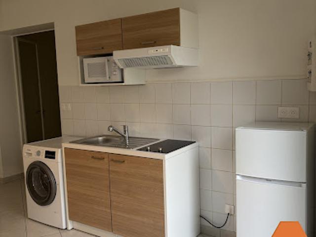 Location Appartement 2 pièces 33.79 m2 Tours