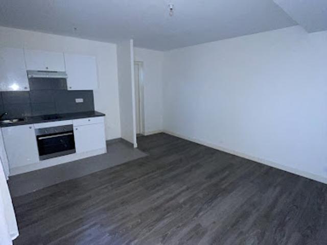 Location Appartement 2 pièces 33.01 m2 La Varenne Saint Hilaire