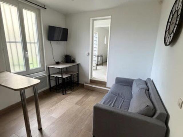 Location Appartement 2 pièces 33 m2 Aubervilliers