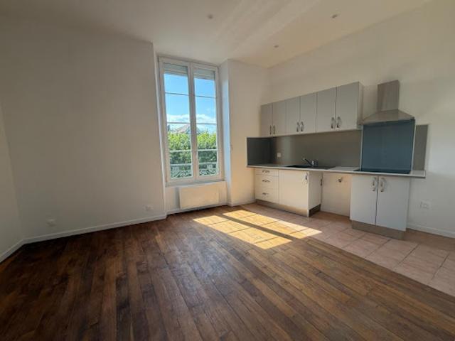 Location Appartement 2 pièces 33 m2 Coulommiers