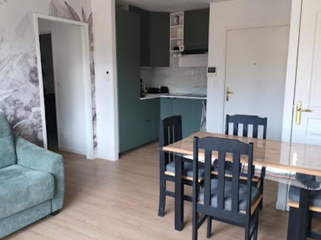 Location Appartement 2 pièces 33 m2 Lyon 8ème