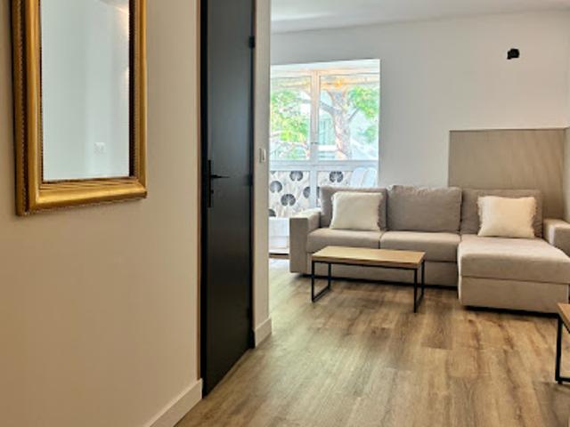 Location Appartement 2 pièces 33 m2 Marseille 8ème