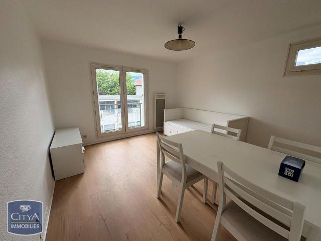 Location Appartement 2 pièces 33m² GRENOBLE 38100