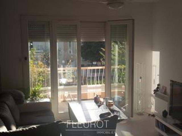 Location Appartement 2 pièces 33m² LA CIOTAT 13600