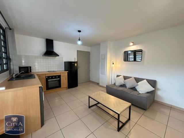 Location Appartement 2 pièces 33m² LA POSSESSION 97419