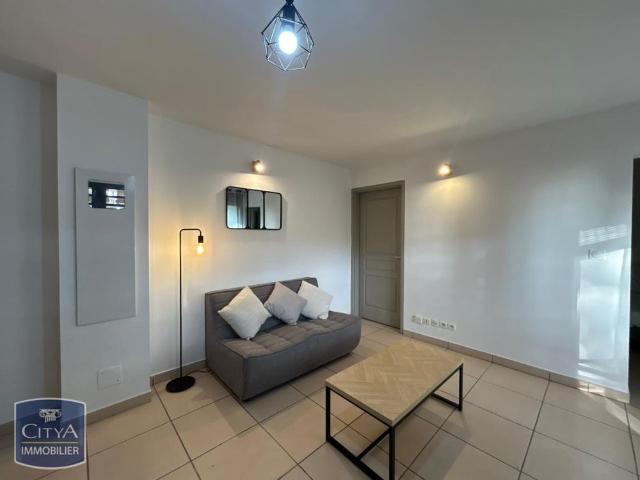 Location Appartement 2 pièces 33m² LA POSSESSION 97419