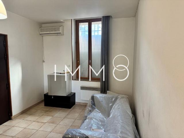 Location Appartement 2 pièces 33m² MARSEILLE 14ème