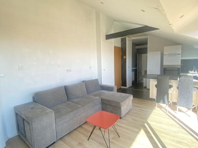 Location Appartement 2 pièces 33m² ST ETIENNE 42000