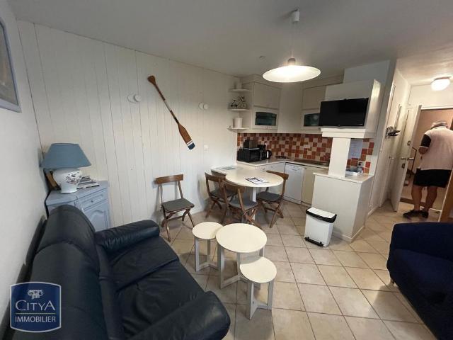 Location Appartement 2 pièces 33m² ST MARTIN DE RE 17410