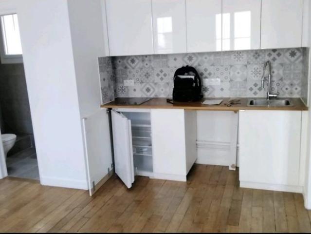 Location Appartement 2 pièces 33m² PARIS 15ème