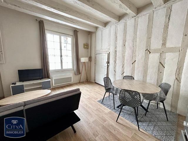 Location Appartement 2 pièces 33m² TOURS 37000