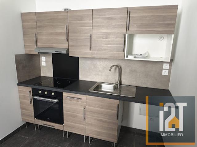 Location Appartement 2 pièces 30.3 m2 Nimes