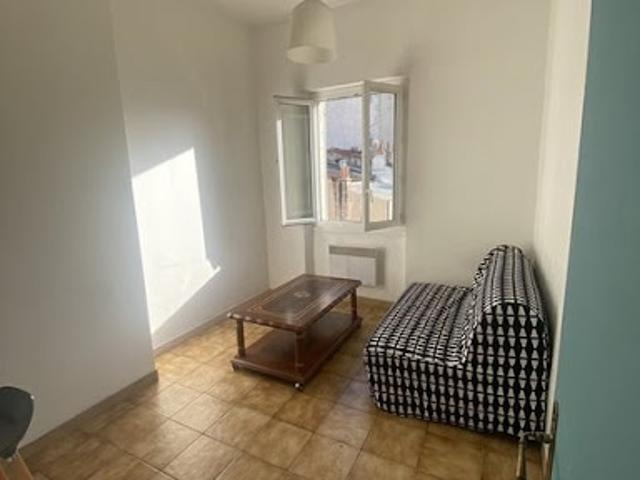 Location Appartement 2 pièces 30 m2 Marseille 1er