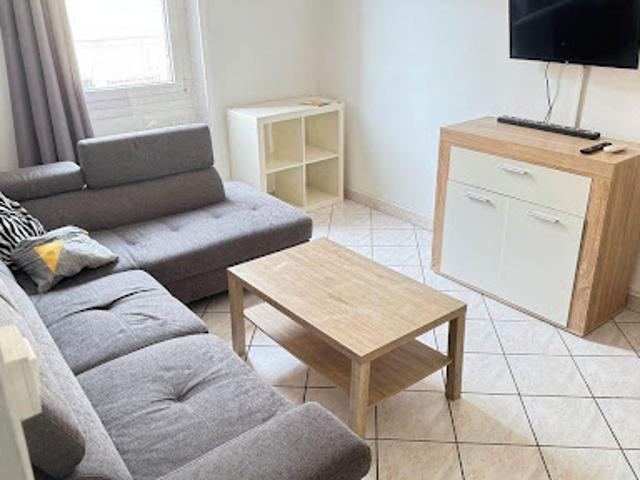 Location Appartement 2 pièces 30 m2 Marseille 6ème
