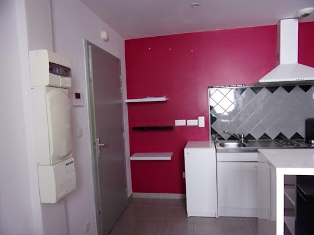 Location Appartement 2 pièces 30 m2 Nimes
