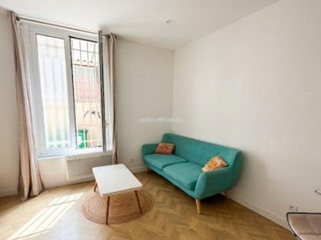 Location Appartement 2 pièces 30 m2 Paris 10ème